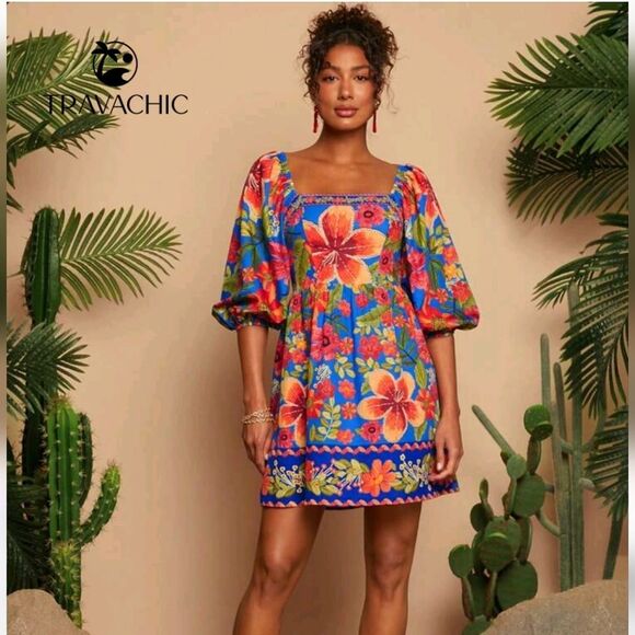 Floral Blue Dress with Red and Orange Accents - Picture 4 of 10